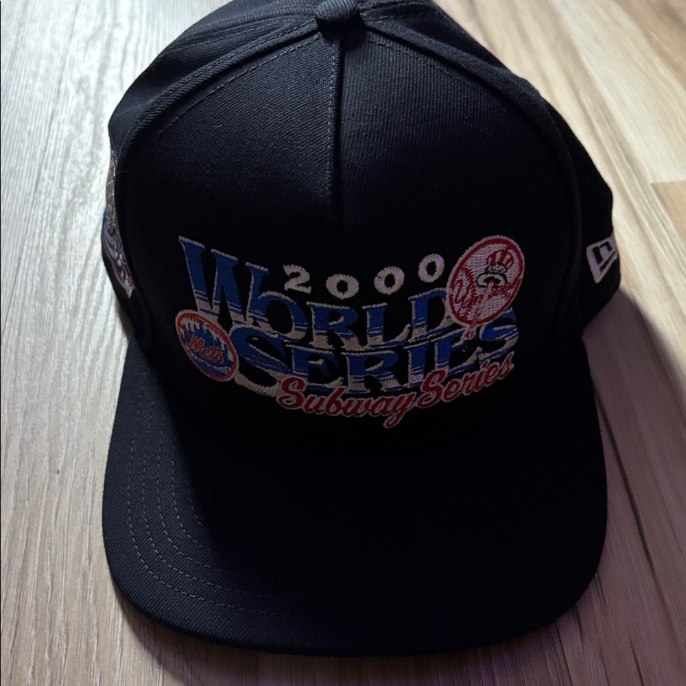 NY Yankees World Series 2000 Subway Series Snapback Hat! Like New! Deadstock - Picture 2 of 4